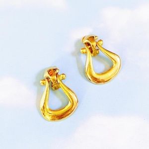 Vintage 80’s Gold Toned Dangly Minimalist Clip On Earrings